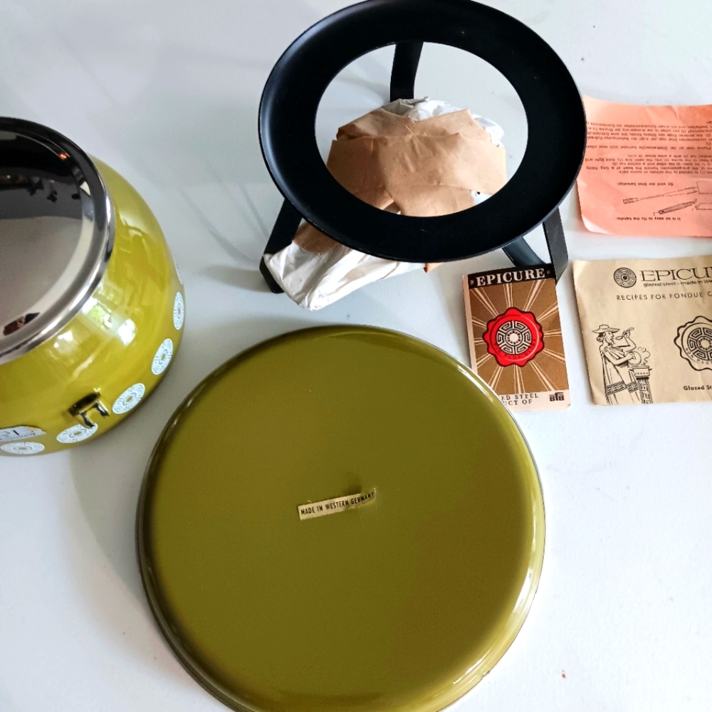 Vintage MCM Epicure fondue pot with accessories. Never used. West Germany - Picture 8 of 16
